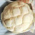 ヤマザキ あんバターメロンパン 商品写真 2枚目