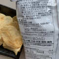 カルビー ポテトチップス 白しょうゆ 商品写真 2枚目