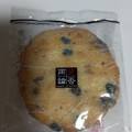 岩塚製菓 黒豆せんべい 柚庵焼き仕立て 醤油味 商品写真 1枚目