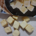 ローソン まるごと豆腐のスナック 宮古島産 雪塩仕立て 20g 商品写真 3枚目