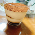 ローソン Uchi Cafe’ 北海道産原料にこだわったとろけるティラミス 商品写真 3枚目