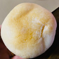 ローソン Uchi Cafe’ ホボクリム ほぼほぼクリームのシュー とろ～りミルク 商品写真 2枚目
