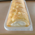 ローソン Uchi Cafe’ ごろっとチーズのもち食感ロール 商品写真 5枚目