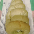 ミニストップ MINISTOP CAFE ソフトクリームみたいなパン 静岡県産クラウンメロンのクリーム 商品写真 2枚目