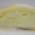 ローソン Uchi Cafe’ ホボクリム ほぼほぼクリームのシュー とろ～りミルク 商品写真 1枚目