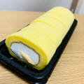 ローソン Uchi Cafe’ たまごのもち食感ロール 淡路島牛乳入りクリーム使用 商品写真 3枚目
