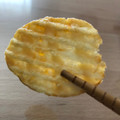 カルビー YUMMYPOTATO やみつきチーズ味 商品写真 5枚目