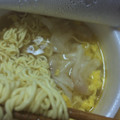 マルちゃん いつもの一杯 ワンタン麺 鶏だし塩そば 商品写真 2枚目