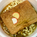 マルちゃん 赤い×黒いきつねカレーうどん 商品写真 4枚目