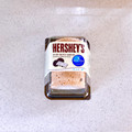 モンテール 小さな洋菓子店 HERSHEY’S クッキー＆クリームロール 商品写真 1枚目