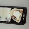 ローソン Uchi Cafe’ 塩豆大福仕立てのもち食感ロール 商品写真 2枚目