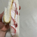 ローソン ICHIBIKO監修 いちごのミルクレープ風サンド 商品写真 3枚目