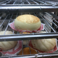 ファミリーマート バター香るホットケーキまん 商品写真 3枚目