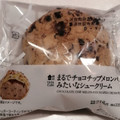 ローソン Uchi Cafe’ チョコチップメロンパンみたいなシュー 商品写真 1枚目