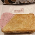 ミスタードーナツ いちごとチェリーのレアチーズパイ 商品写真 5枚目