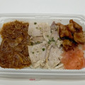 セブン-イレブン 牛豚鶏の焼肉弁当 ピリ辛・塩・甘辛 商品写真 2枚目