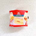 ファミリーマート 冷やして食べるふんわりホットケーキ風サンド 商品写真 4枚目