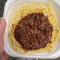 セブン-イレブン 肉の旨味が詰まったミートソースパスタ 商品写真 1枚目