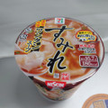 セブン＆アイ セブンプレミアム すみれ 濃厚味噌ワンタンスープ 商品写真 4枚目
