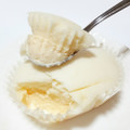 ヤマザキ バニラヨーグルトクリーム蒸しパンのとろけるぷりん 商品写真 1枚目