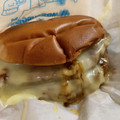 モスバーガー とびきりハンバーグサンド とびきりチーズ 北海道産ゴーダチーズ使用 商品写真 1枚目
