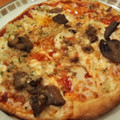 サイゼリヤ Wチーズ 野菜ときのこのピザ 商品写真 2枚目