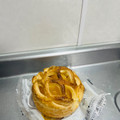 ローソン Uchi Cafe’ りんご1／2個分のアップルパイ 商品写真 1枚目