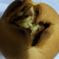 ヤマザキ 柚子七味マヨネーズ風味パン 銚子電鉄のぬれ煎餅入り 商品写真 3枚目