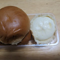 ヤマザキ 薄皮 レアチーズクリームパン 商品写真 5枚目