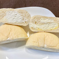 ヤマザキ チーズクリームパン 商品写真 2枚目