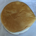 東京ナチュラルイースト 天然酵母 ふわふわ焼きカリーパン 商品写真 1枚目