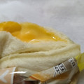 ヤマザキ ランチパック 3種のチーズ 商品写真 3枚目