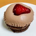 ローソン Uchi Cafe’ ぽってりクリームのショコラケーキ 商品写真 3枚目