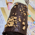 ヤマザキ ロールちゃんにチョコかけちゃいました チョコクリーム＆クランチ 商品写真 3枚目