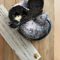 17SURF BAGEL ブラックココアの塩バターみるく苺パウダー仕立て 商品写真 2枚目