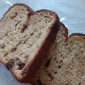 ベースフード BASE BREAD ミニ食パン・レーズン 商品写真 2枚目