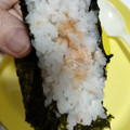 Shinmei Delica ふっくらおにぎり 鮭マヨ 商品写真 4枚目