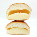 ヤマザキ 薄皮 みかん風味ヨーグルトクリームパン 商品写真 3枚目