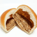 ヤマザキ 薄皮 てりやきハンバーグパン 商品写真 4枚目