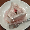 デリフランス 桜風味のシフォンケーキ 商品写真 2枚目