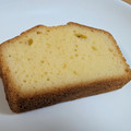 ローソン もっちり食感のバターパウンドケーキ 商品写真 2枚目