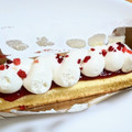ローソン Uchi Cafe’ ご褒美スティックケーキ ぷっくりクリーム＆いちご 商品写真 4枚目