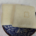 ヤマザキ ランチパック けし餅風味と抹茶ホイップ 商品写真 2枚目