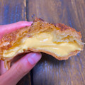 ローソン Uchi Cafe’ 濃厚たまごのカスタードクッキーシュー 商品写真 5枚目