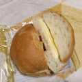 ヤマザキ おいしさ宣言 塩バターブールパン ミルククリーム 商品写真 2枚目