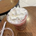 スターバックス ラブ ＆ ピーチ フラペチーノ 商品写真 2枚目