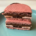 ファミリーマート ファミマルSweets 生チョコサンドいちご 商品写真 1枚目