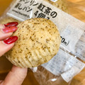 セブン＆アイ セブンプレミアム ダージリン紅茶の蒸しパン 商品写真 2枚目