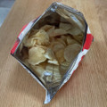 カルビー 堅あげポテト 梅味 商品写真 3枚目