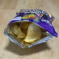 カルビー ポテトチップス 濃厚キング がっつり辛子明太味 商品写真 5枚目